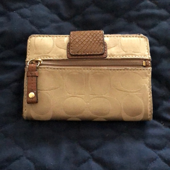 Coach Wallet - Picture 3 of 3